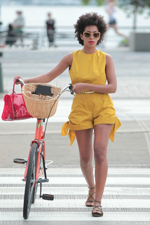 Solange-Knowles-at-the-Pier