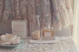 dior-pastel-pearls-skirt-vintage-Favim.com-200434