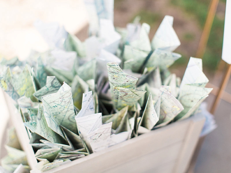 a-blush-sage-michigan-wedding_0032